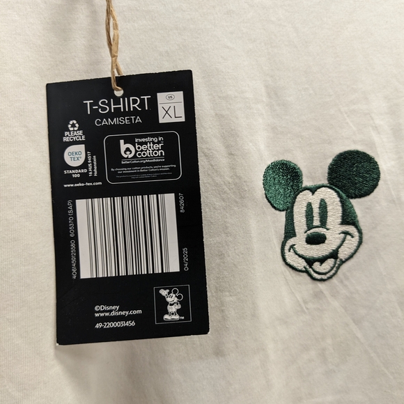 Disney Mickey Mouse Embroidered Relaxed Fit T-shirt Size XL & Pluto Mini Plush - Picture 12 of 15